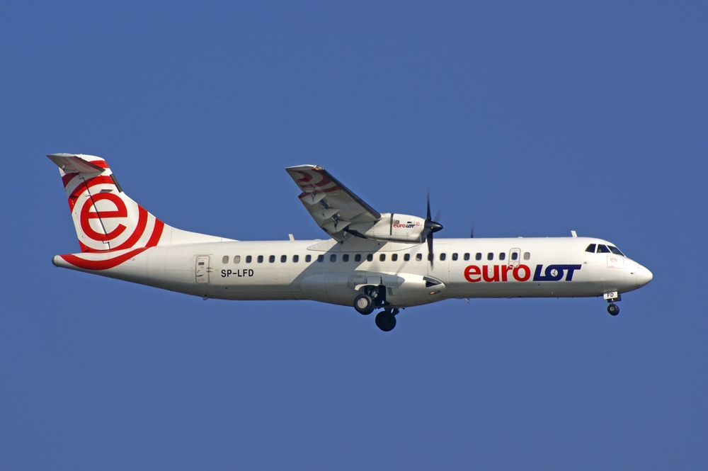 Flugzeugtyp: ATR 72, Fluggesellschaft: EuroLOT (K2/ELO), Kennzeichen: SP-LFD, Flughafen: Frankfurt am Main, Datum: 12.April 2007, Bild: Steffen Remmel