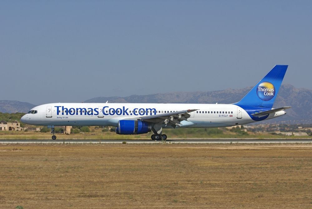 Flugzeugtyp: B757-200, Fluggesellschaft: Thomas Cook Airlines (MT/TCX), Kennzeichen: G-FCLF, Flughafen: Palma de Mallorca, Datum: 04.August 2007, Bild: Steffen Remmel