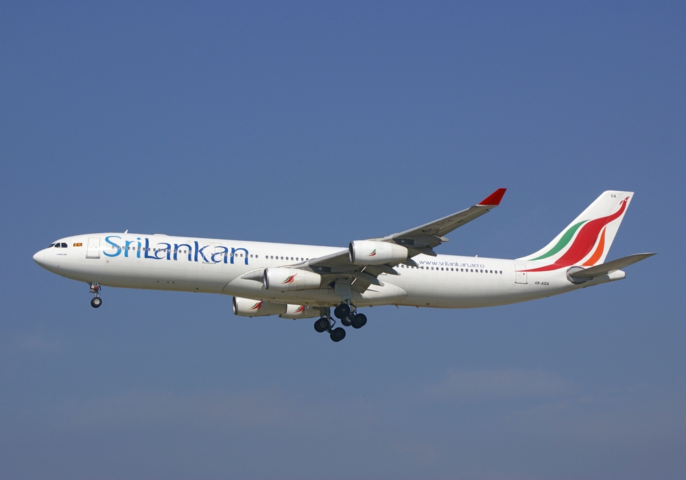 Flugzeugtyp: A340-300, Fluggesellschaft: SriLankan (UL/ALK), Kennzeichen: 4R-ADA, Flughafen: Frankfurt am Main, Datum: 16.September 2007, Bild: Steffen Remmel