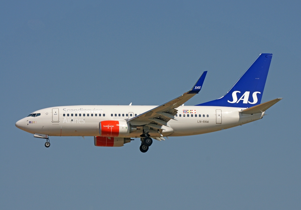 Flugzeugtyp: B737-700, Fluggesellschaft: SAS Scandinavian Airlines (SK/SAS), Kennzeichen: LN-RNW, Flughafen: Frankfurt am Main, Datum: 10.August 2010, Bild: Steffen Remmel
