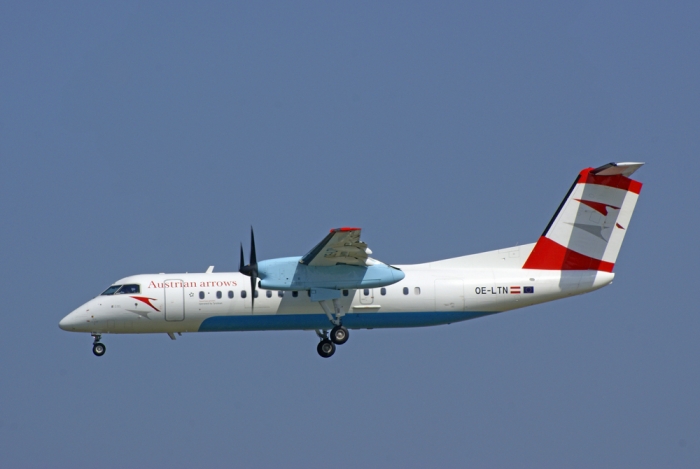 Flugzeugtyp: Q300, Fluggesellschaft: Tyrolean Airways (Austrian Arrows) (VO/TYR), Kennzeichen: OE-LTN, Flughafen: Frankfurt am Main, Datum: 25.Mai 2007, Bild: Steffen Remmel