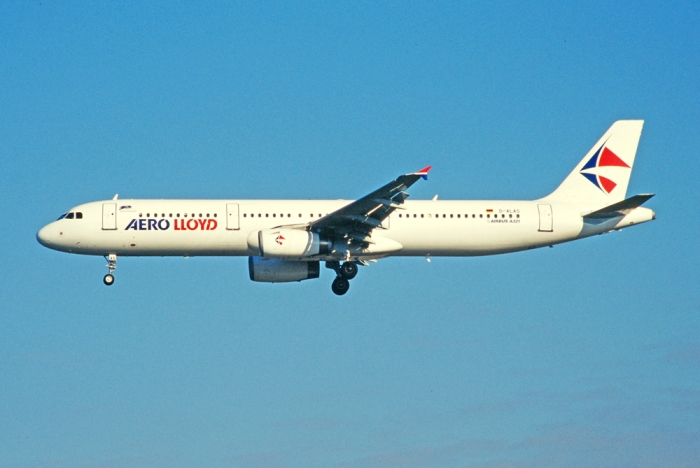 Flugzeugtyp: A321, Fluggesellschaft: Aero Lloyd (YP/AEF), Kennzeichen: D-ALAS, Flughafen: Frankfurt am Main, Datum: unbekannt, Bild: Steffen Remmel