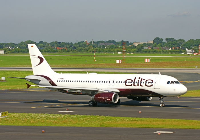 Flugzeugtyp: A320-200, Fluggesellschaft: Elite Aviation World (-/-), Kennzeichen: D-ANNC, Flughafen: Düsseldorf, Datum: 26.Juli 2009, Bild: Steffen Remmel