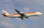 Flugzeugtyp: A340-300, Fluggesellschaft: Iberia (IB/IBE), Kennzeichen: EC-GQK, Flughafen: Frankfurt am Main, Datum: 22.Juni 2006, Bild: Steffen Remmel