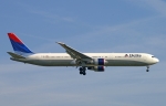 Flugzeugtyp: B767-400, Fluggesellschaft: Delta Air Lines (DL/DAL), Kennzeichen: N844MH, Flughafen: Frankfurt am Main, Datum: 09.Juni 2006, Bild: Steffen Remmel