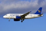 Flugzeugtyp: A319, Fluggesellschaft: Cyprus Airways (CY/CYP), Kennzeichen: 5B-DBO, Flughafen: Frankfurt am Main, Datum: 14.Januar 2007, Bild: Steffen Remmel
