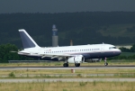 Flugzeugtyp: A319, Fluggesellschaft: DaimlerChrysler Aviation GmbH (-/DCS), Kennzeichen: D-ADNA, Flughafen: Stuttgart, Datum: 25.Juni 2005, Bild: Steffen Remmel