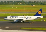 Flugzeugtyp: A319, Fluggesellschaft: Lufthansa (LH/DLH), Kennzeichen: D-AILU, Flughafen: Düsseldorf, Datum: 06.August 2009, Bild: Steffen Remmel